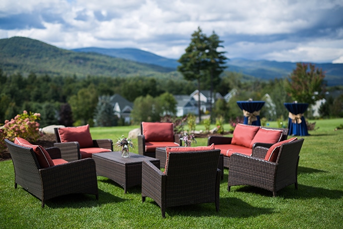 A Weekend Destination Wedding That’s Close to Home.