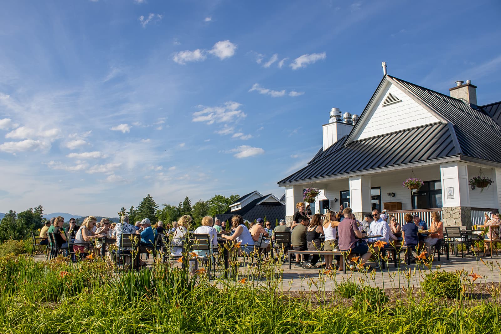 Live outdoor summer music performance at Panorama Six82 at Owl’s Nest Resort in New Hampshire